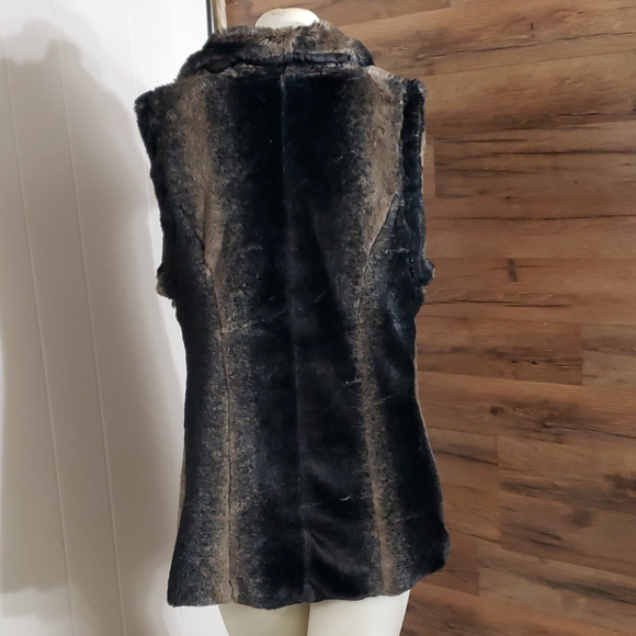 💃Jessica Simpson💃XL Faux Fur Vest - Picture 3 of 3